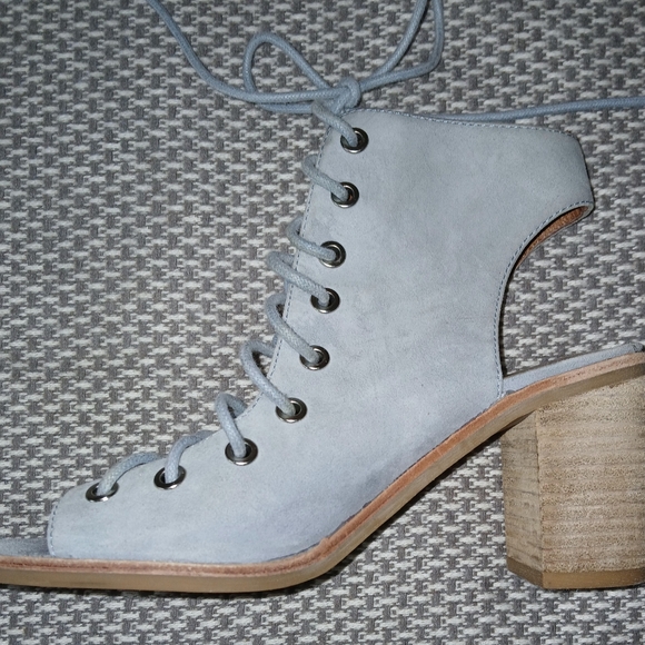 Jeffrey Campbell for Free People Laceup Open Heel Bootie Chunky Heel Sz 6.5 - Picture 3 of 13